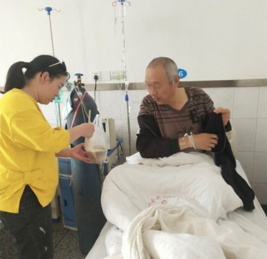 想患者之所想，急患者之所急，用心去服务患者