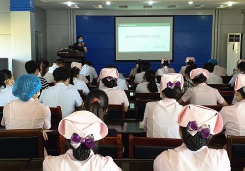 增强院感防护意识，保障医疗卫生安全——河南誉美肾病医院开展常态化疫情防控院感知识培